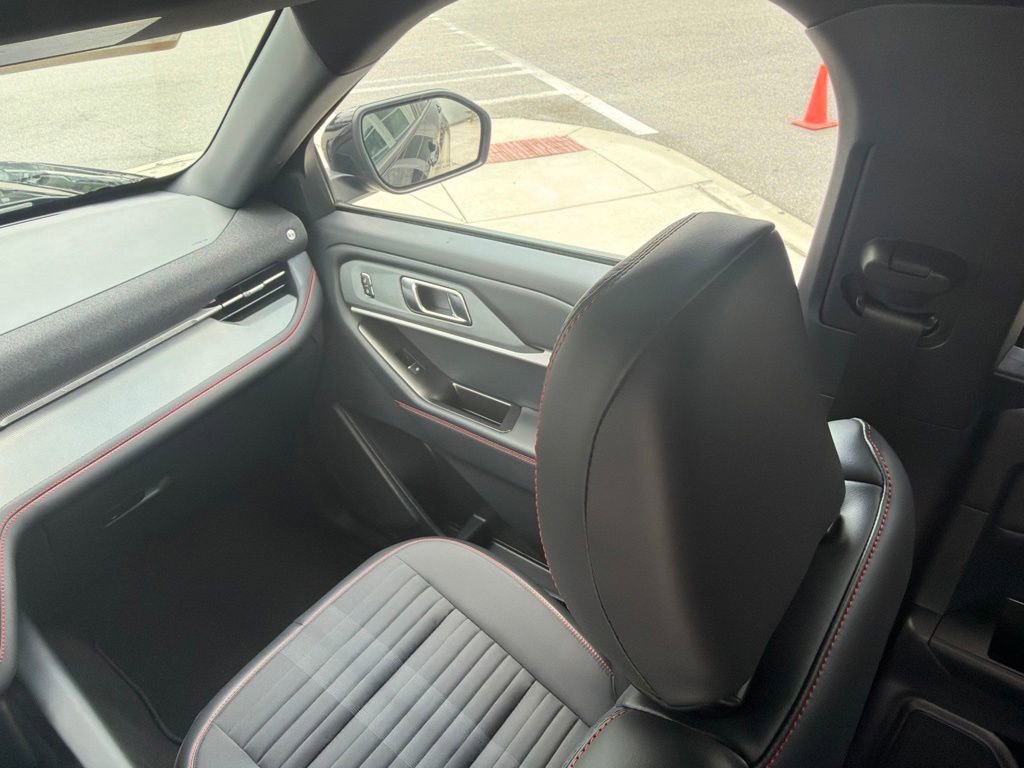 Used 2026 Ford Explorer ST-Line RWD image 19