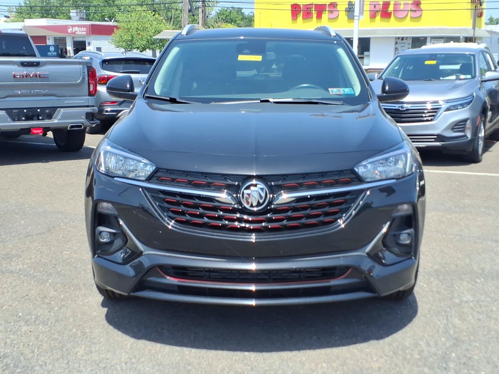 Certified 2023 Buick Encore GX Select w/ Sport Touring Package FWD image 9
