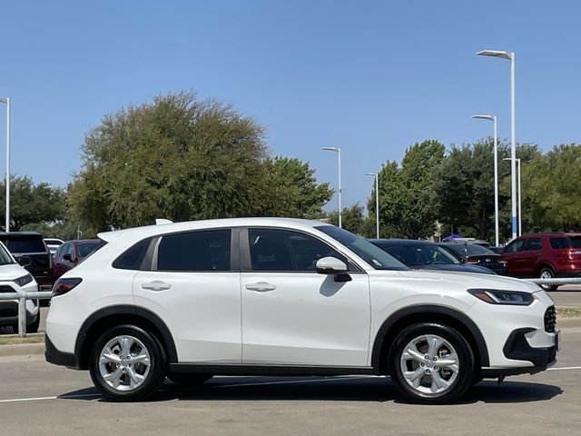 Used 2025 Honda HR-V LX image 3