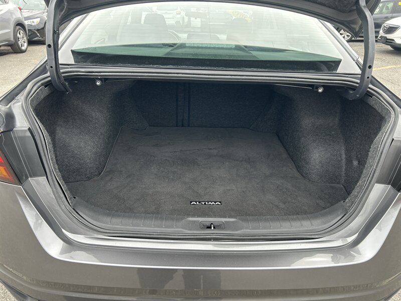 Used 2019 Nissan Altima 2.5 S FWD image 9