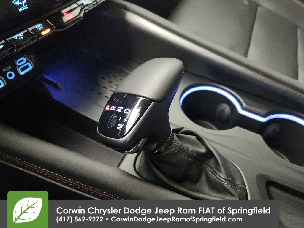 Used 2025 Dodge Durango GT image 27