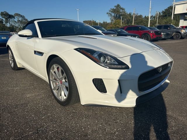 Used 2014 Jaguar F-TYPE Convertible image 4