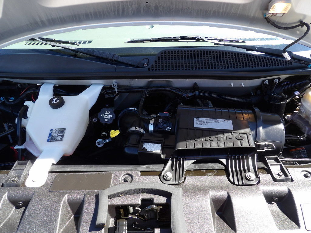Used 2017 Chevrolet Express 3500 LT w/ LT Preferred Equipment Group RWD image 44