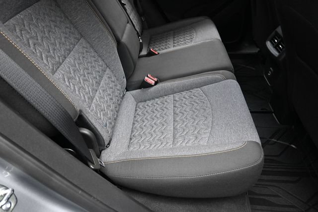 Used 2024 Chevrolet Equinox LT FWD image 29