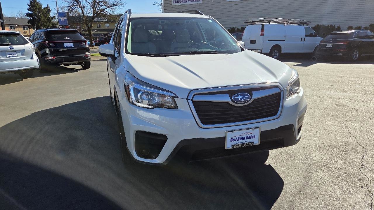 Used 2020 Subaru Forester Premium AWD/4WD image 4
