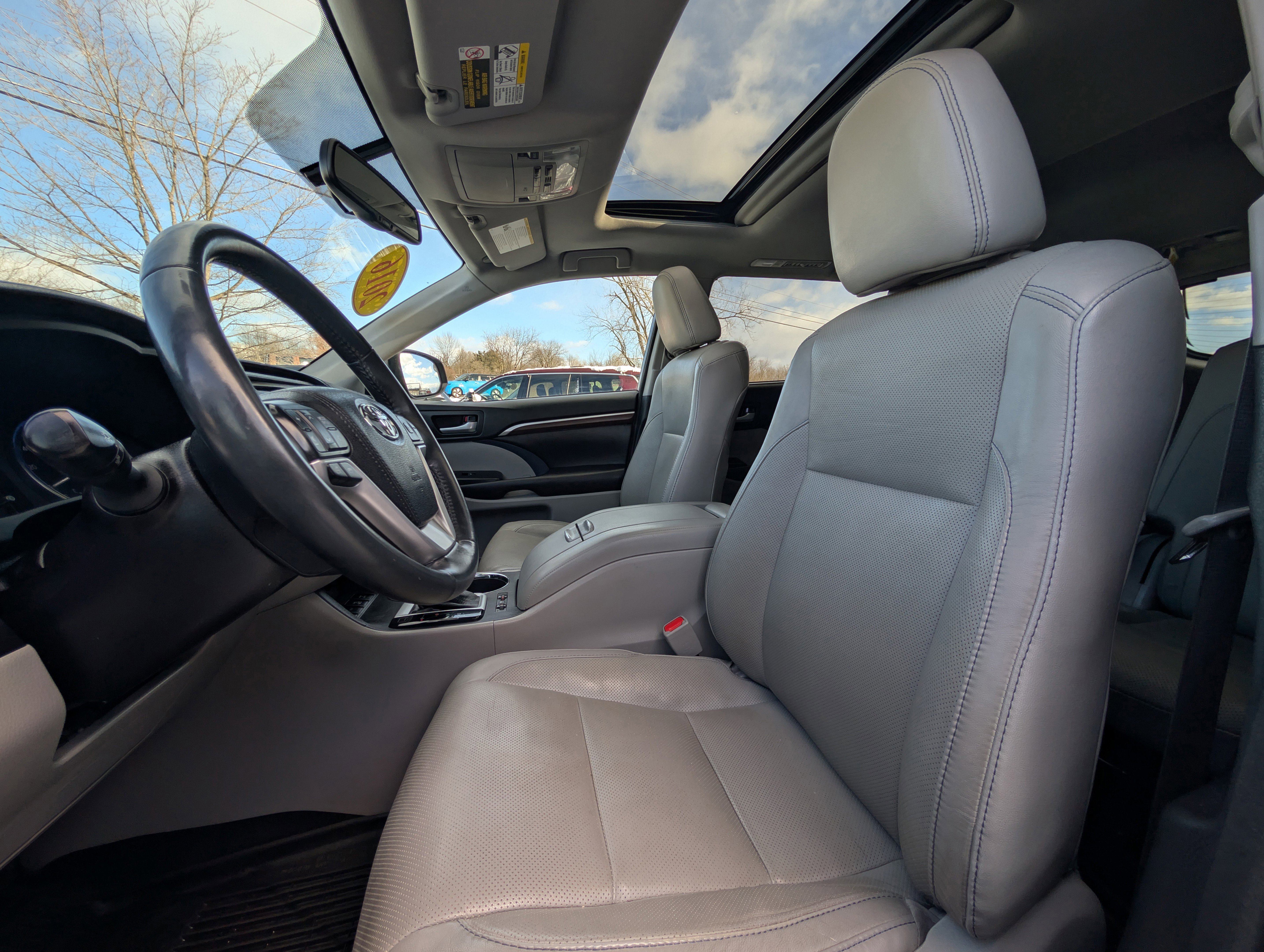 Used 2016 Toyota Highlander Limited image 30