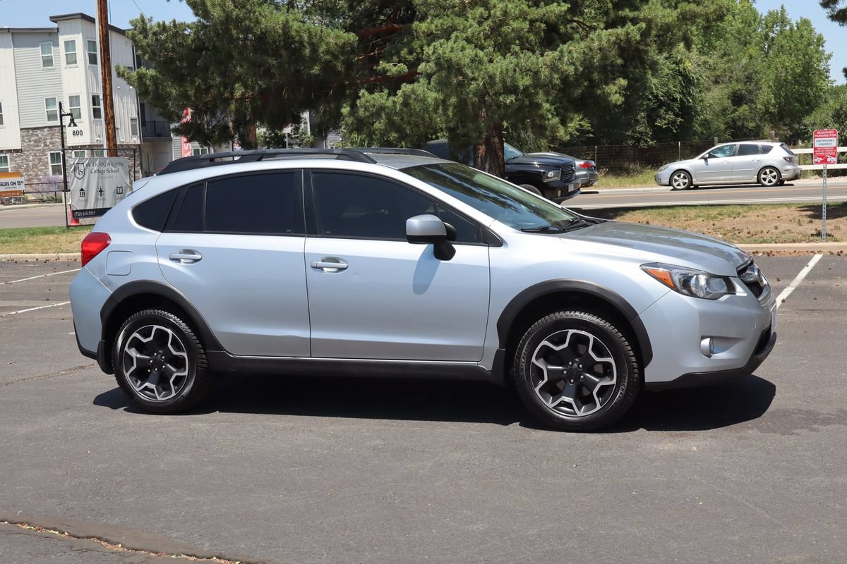 Used 2014 Subaru Crosstrek 2.0i Premium AWD/4WD image 2