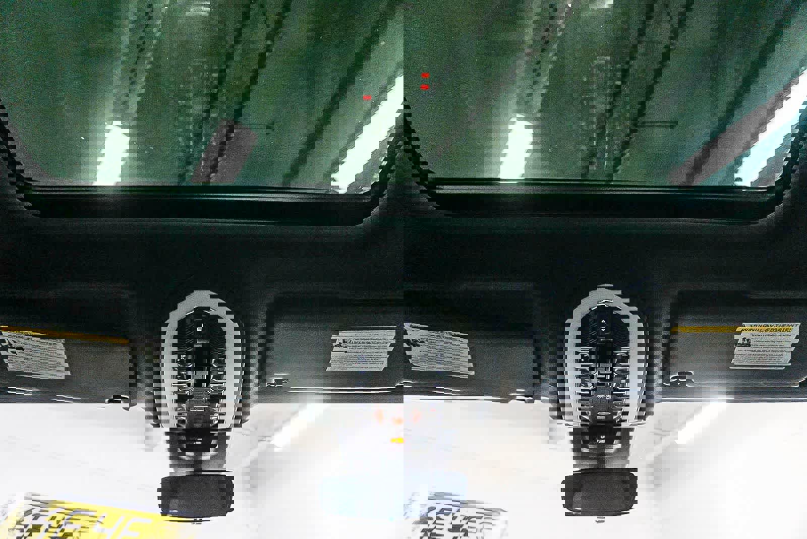 Used 2023 Porsche Macan S image 12