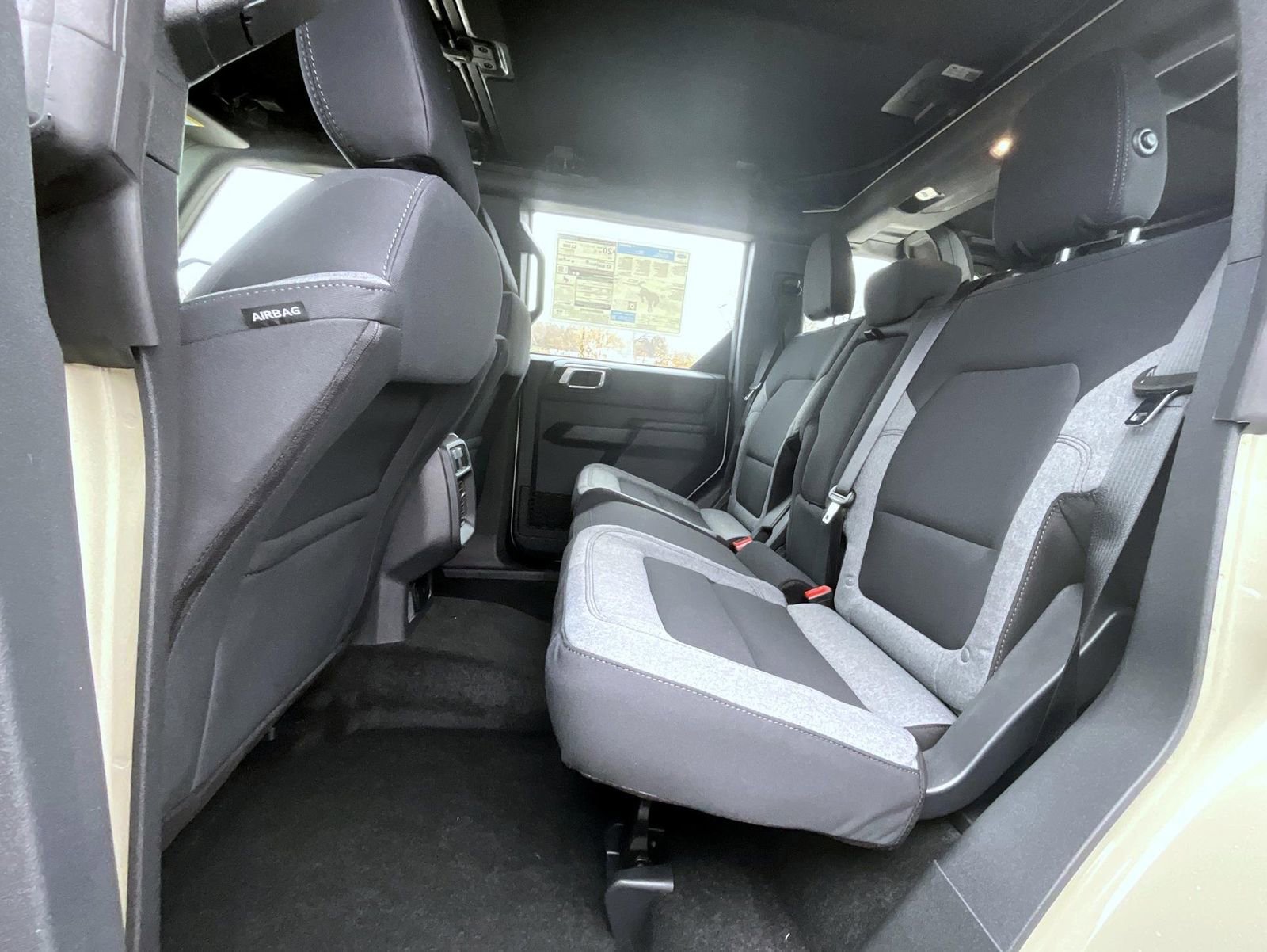 New 2025 Ford Bronco Base image 12