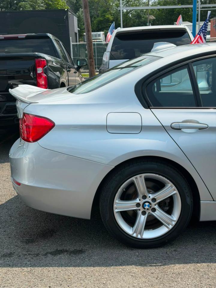 Used 2014 BMW 328d xDrive Sedan AWD/4WD image 14