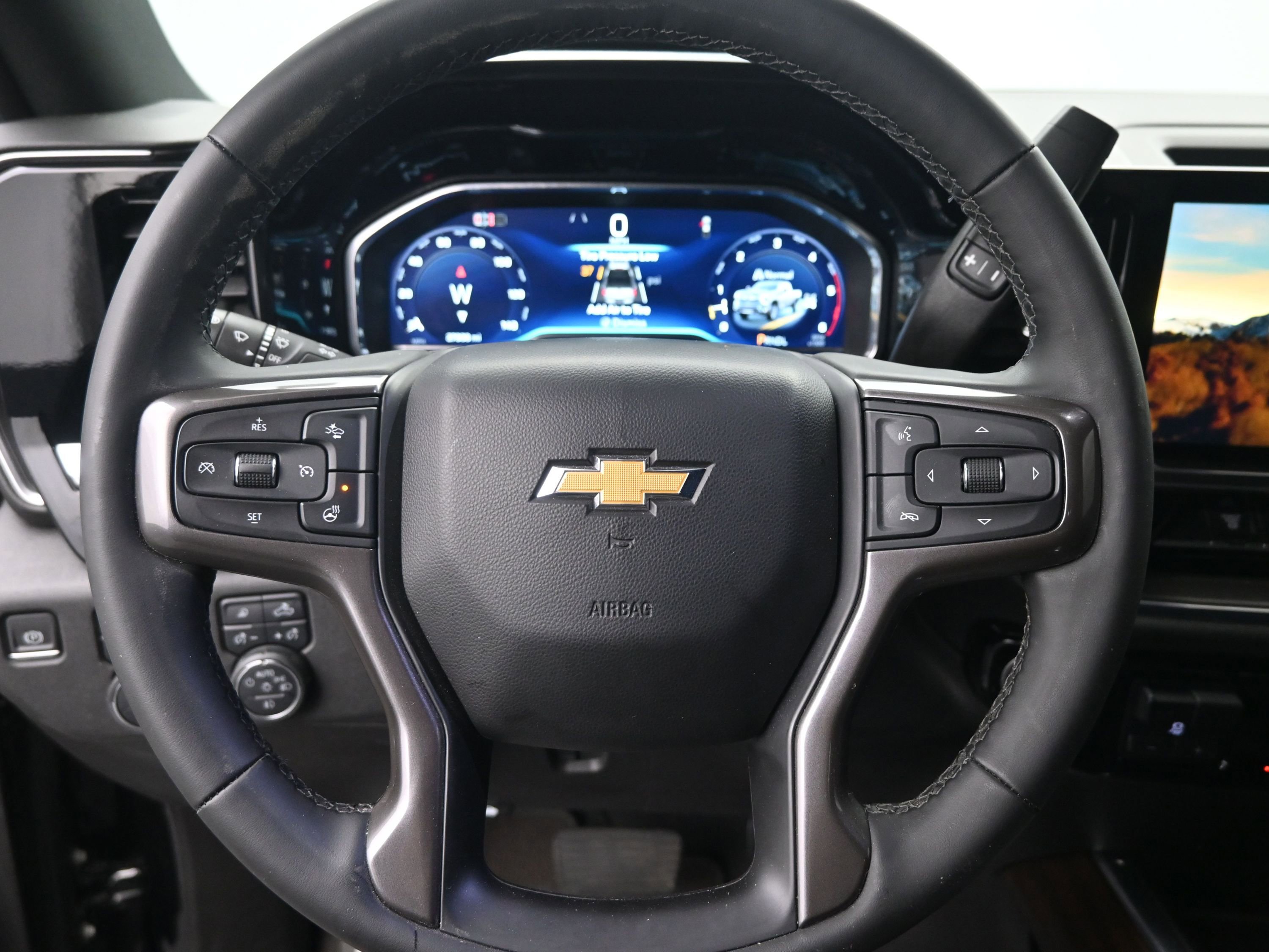 Used 2024 Chevrolet Silverado 2500 High Country w/ Technology Package image 13