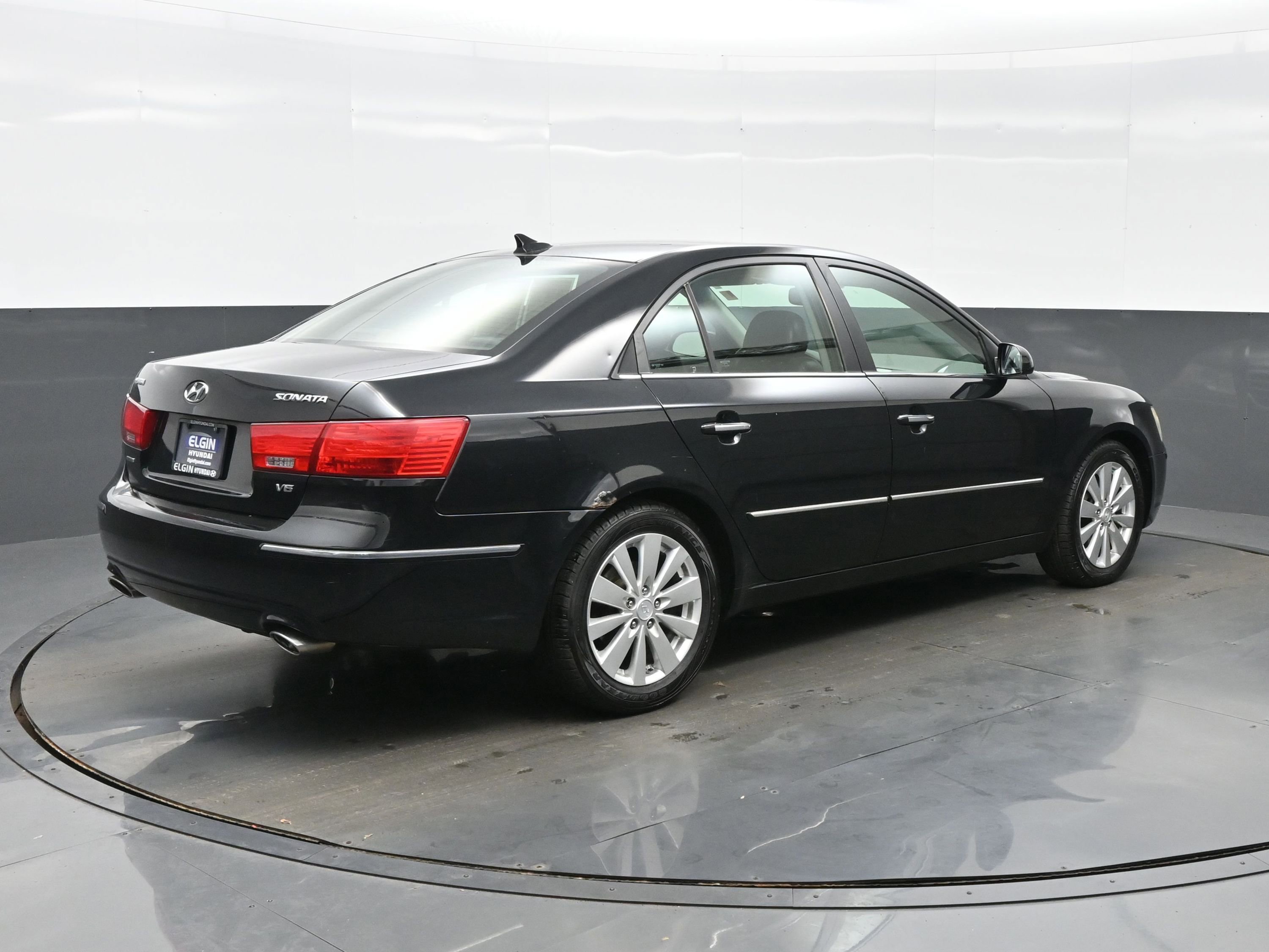 Used 2009 Hyundai Sonata Limited FWD image 6