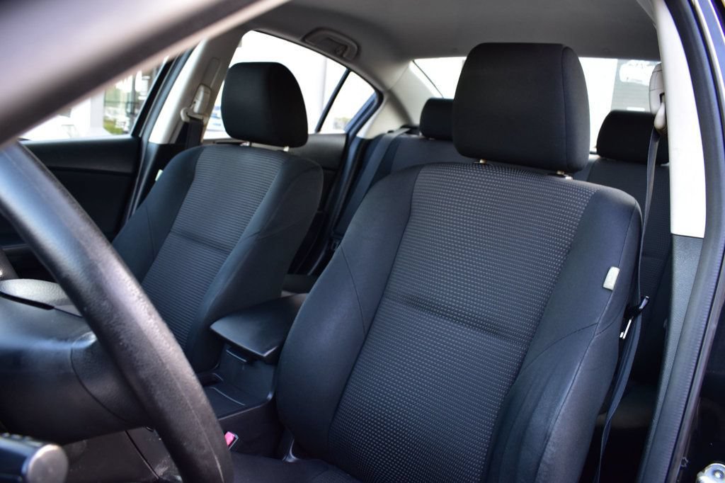 Used 2012 MAZDA MAZDA3 i Sport FWD image 15