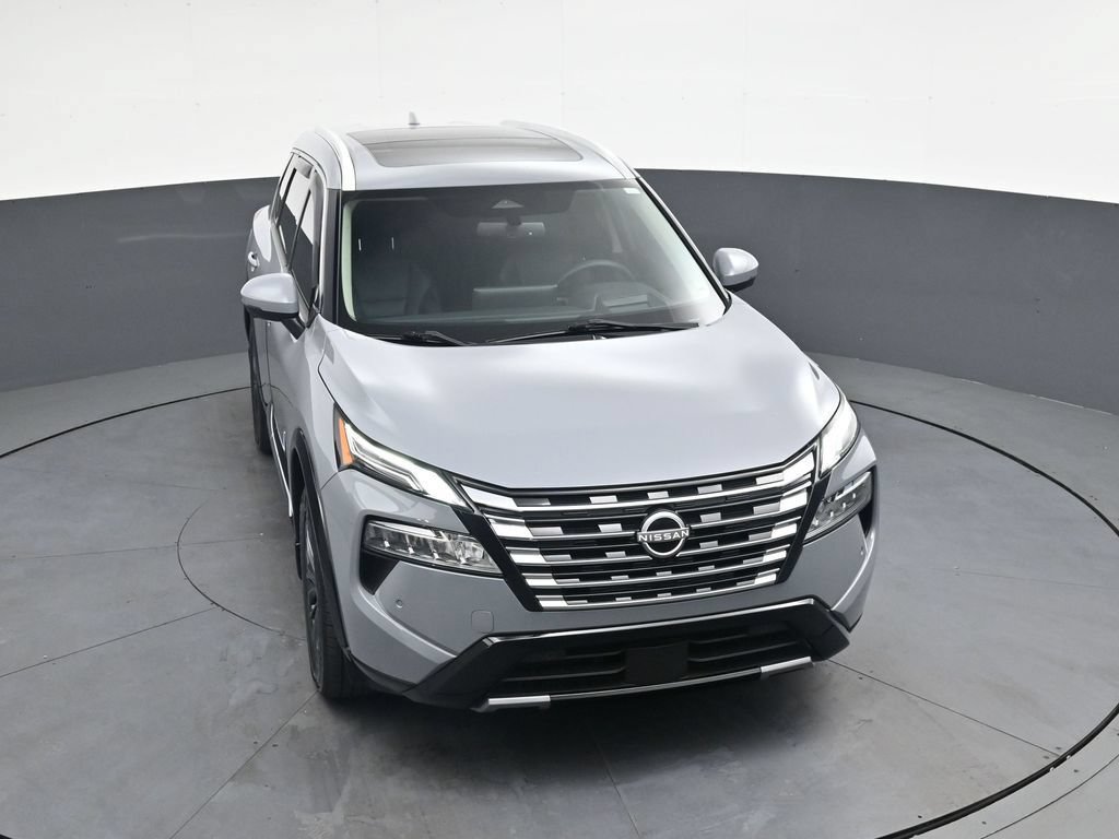 Certified 2024 Nissan Rogue Platinum w/ Platinum Premium Package AWD/4WD image 32