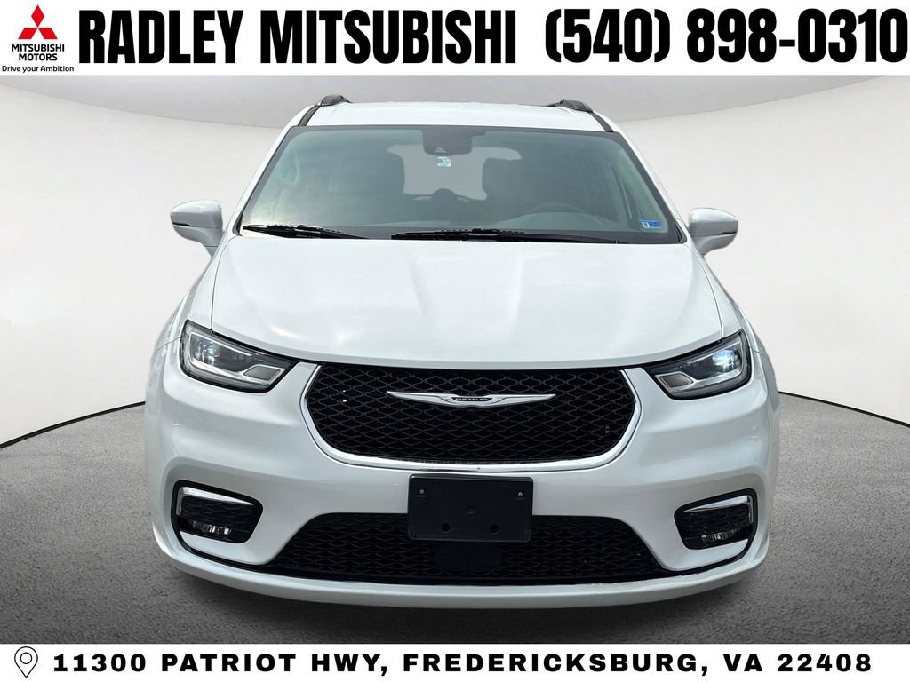 Used 2022 Chrysler Pacifica Touring-L FWD image 23