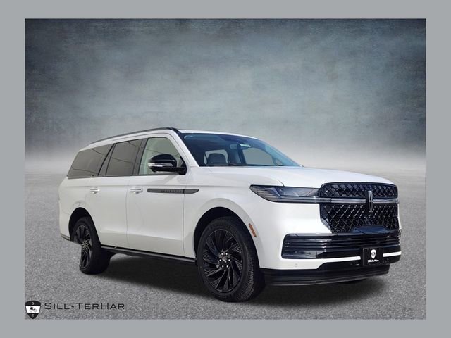 New 2026 Lincoln Navigator Reserve w/ Jet Appearance Package image 1