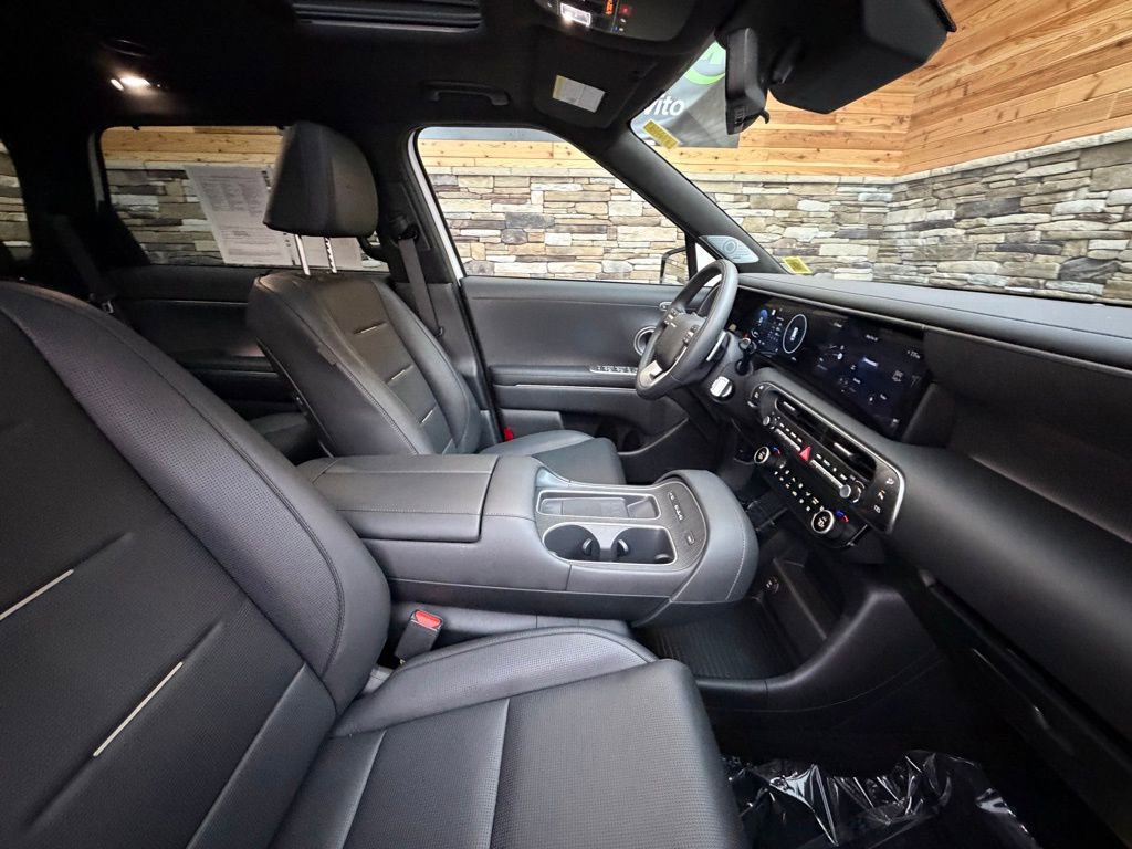 Used 2026 Hyundai Palisade Calligraphy image 13