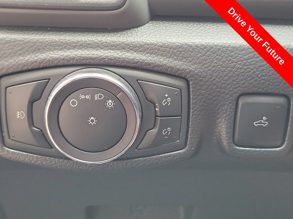 Used 2020 Ford Ranger XL w/ Equipment Group 101A Mid RWD image 16