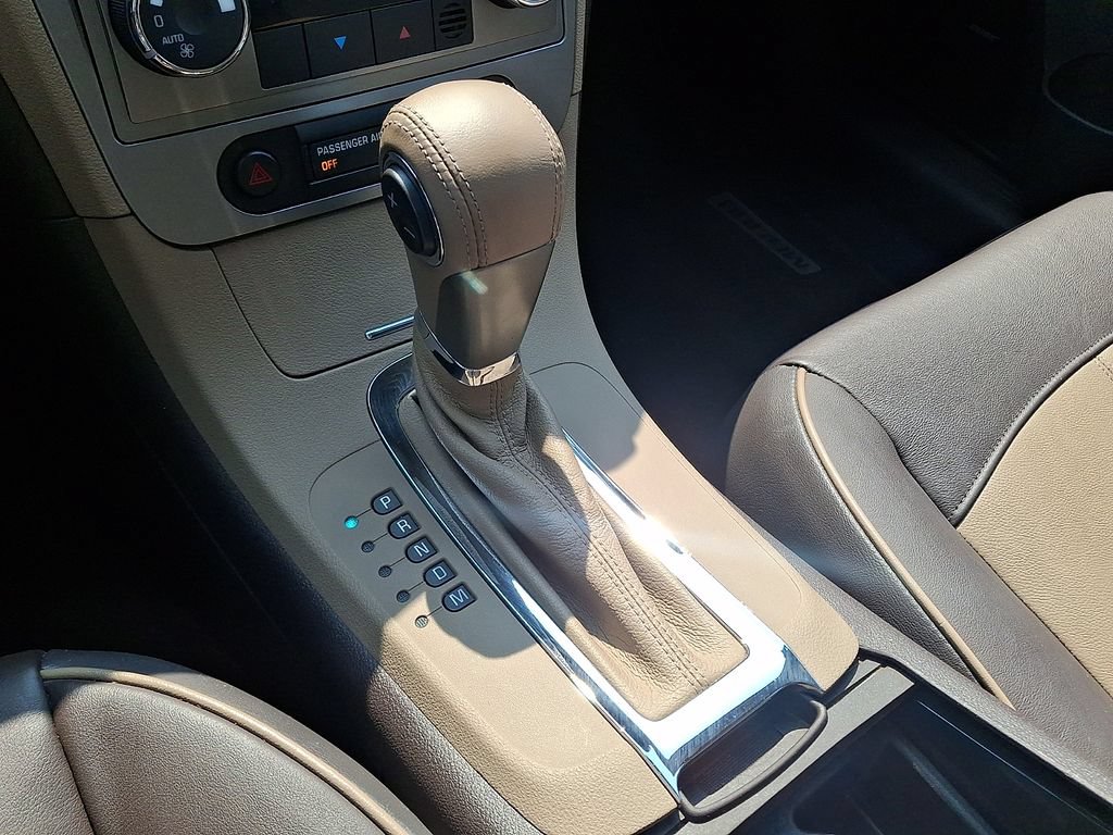 Used 2011 Chevrolet Malibu LTZ FWD image 16