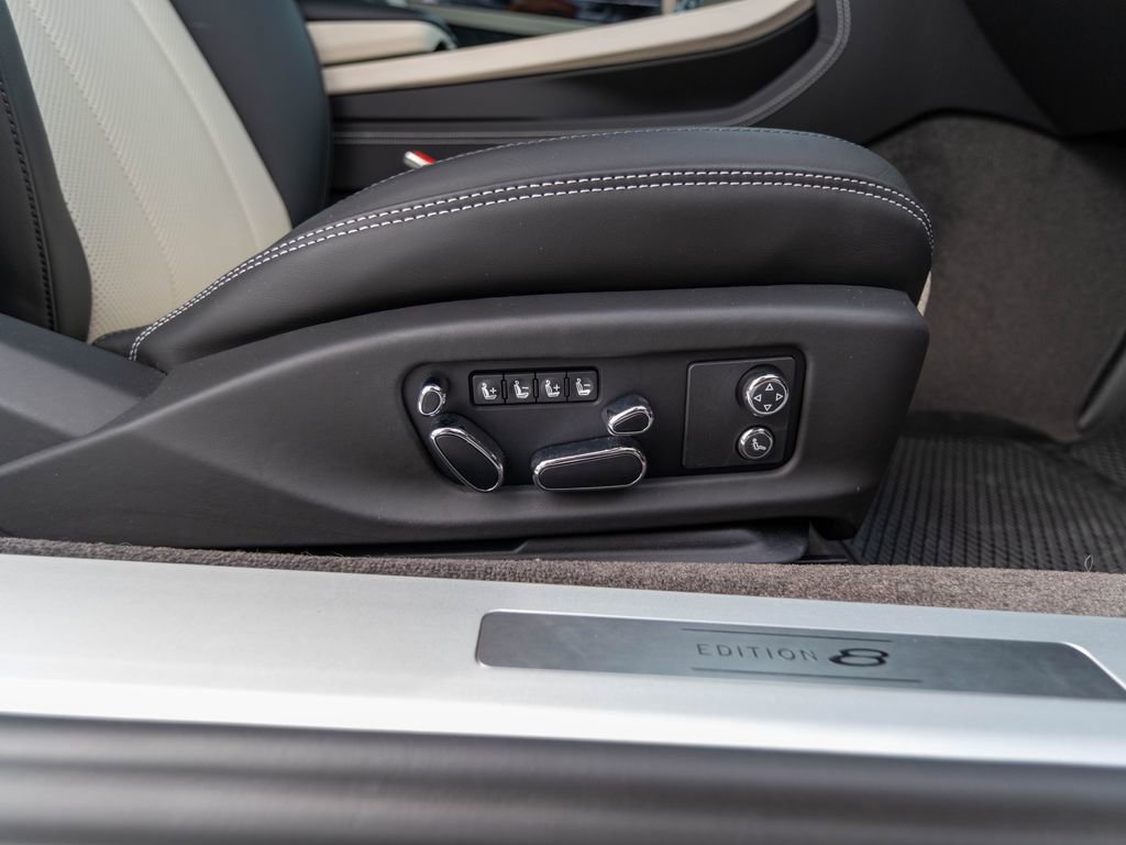 Used 2024 Bentley Continental GT AWD/4WD image 32
