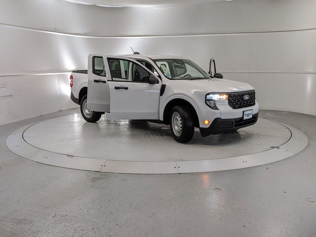 New 2026 Ford Maverick XL image 7