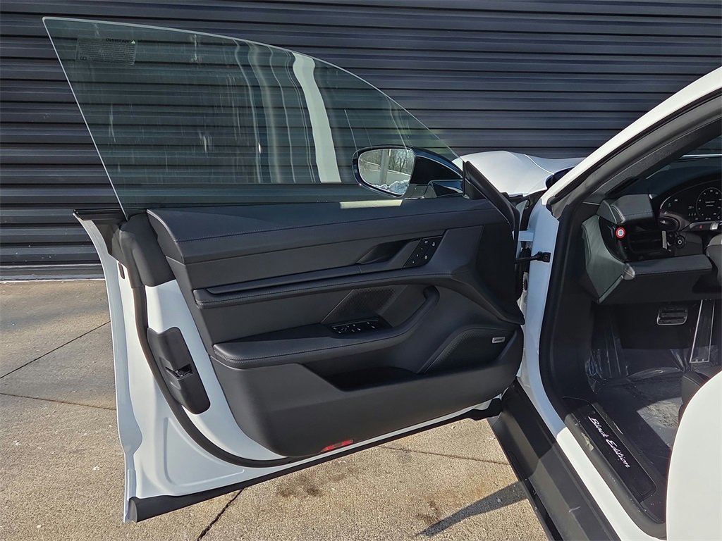 New 2026 Porsche Taycan image 6