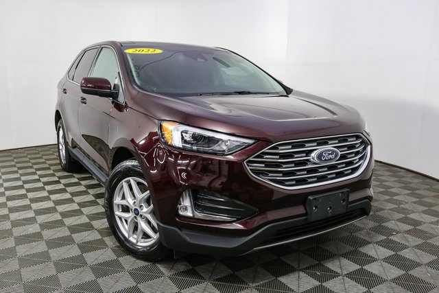 Used 2022 Ford Edge SEL w/ Convenience Package image 3