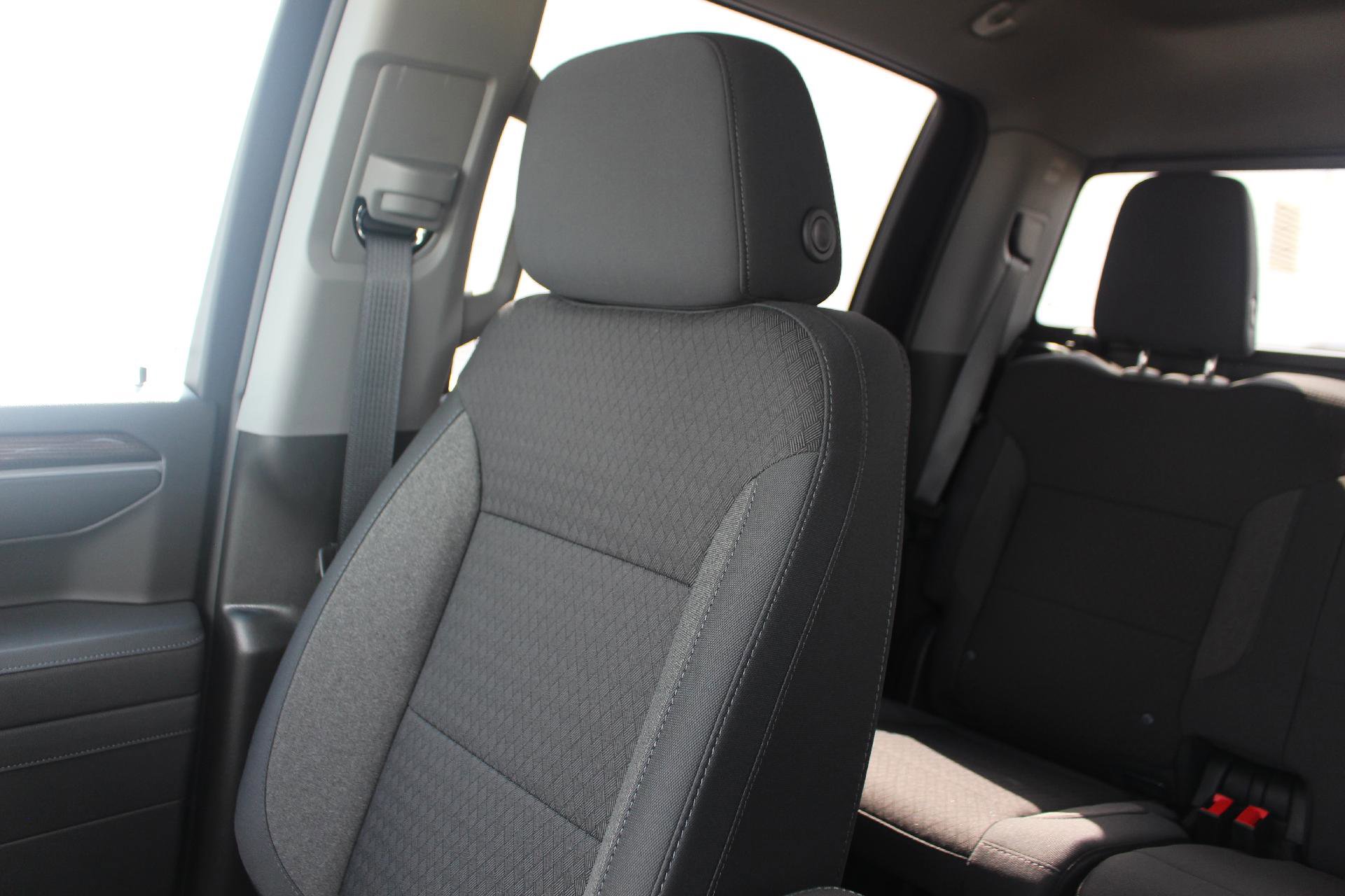 New 2026 Chevrolet Silverado 1500 LT w/ All Star Edition Plus image 17