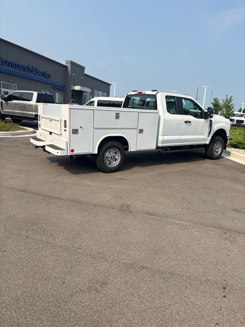 New 2026 Ford F250 XL w/ XL Chrome Package AWD/4WD image 6