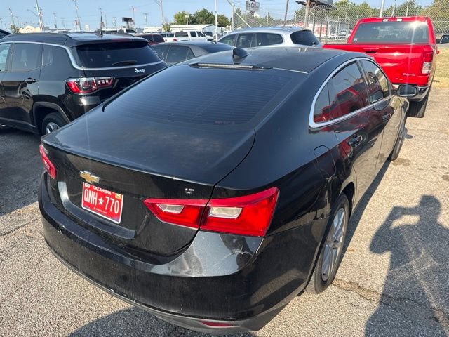 Used 2018 Chevrolet Malibu LT FWD image 4
