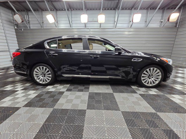Used 2015 Kia K900 Premium w/ Interior Highline Package RWD image 9