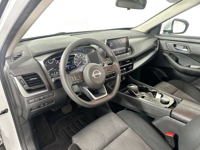Used 2024 Nissan Rogue SV AWD/4WD image 18