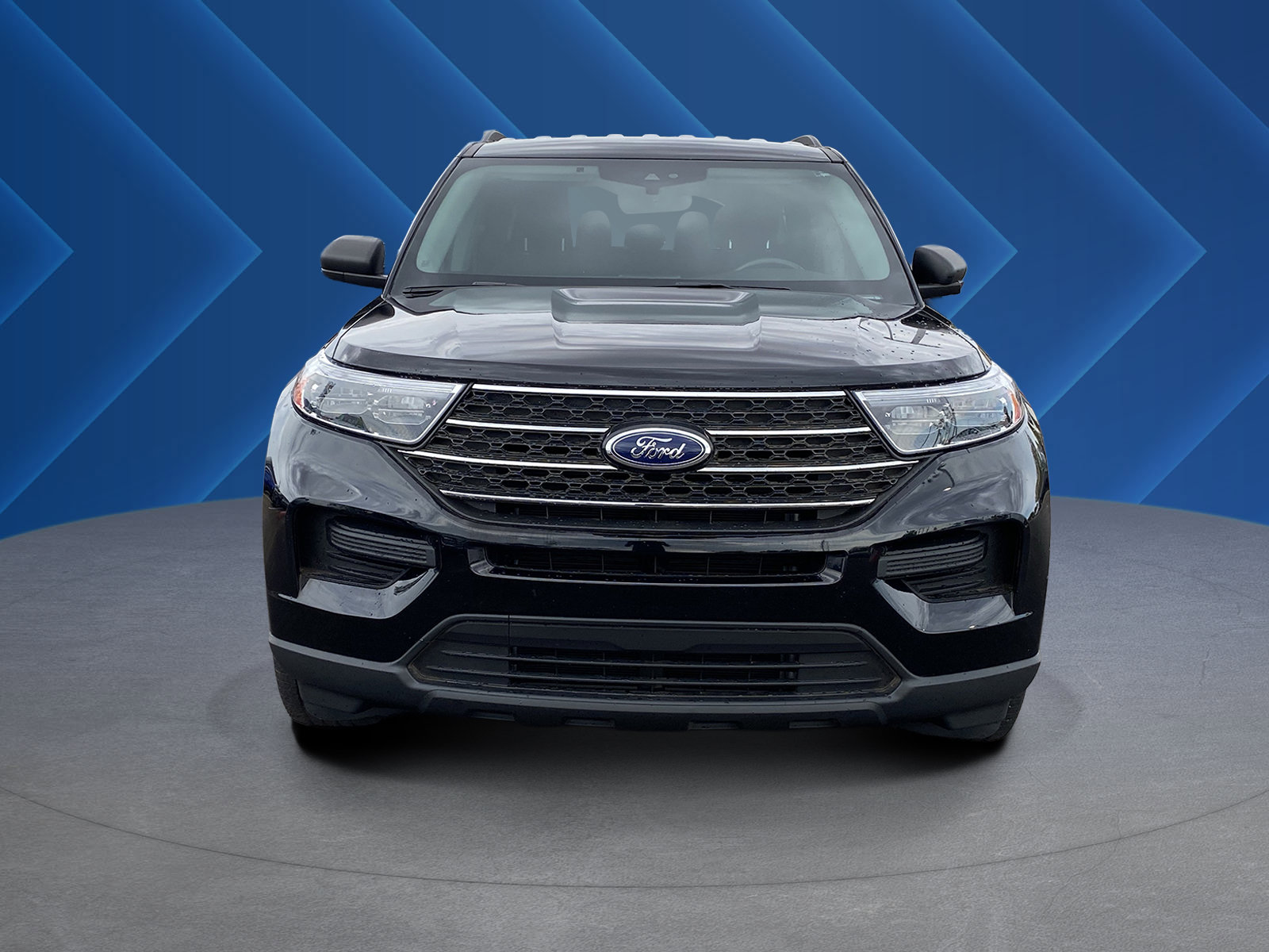 Used 2024 Ford Explorer XLT RWD image 8
