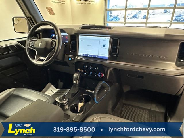Used 2024 Ford Bronco Black Diamond image 8