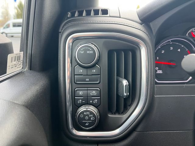 Used 2021 Chevrolet Silverado 2500 LT w/ Convenience Package AWD/4WD image 18