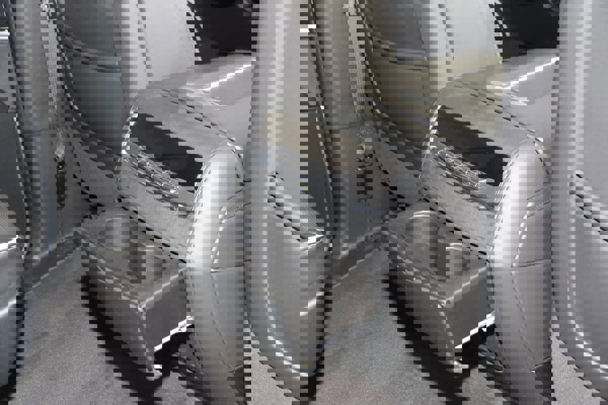 Used 2023 Cadillac Escalade Premium Luxury image 17