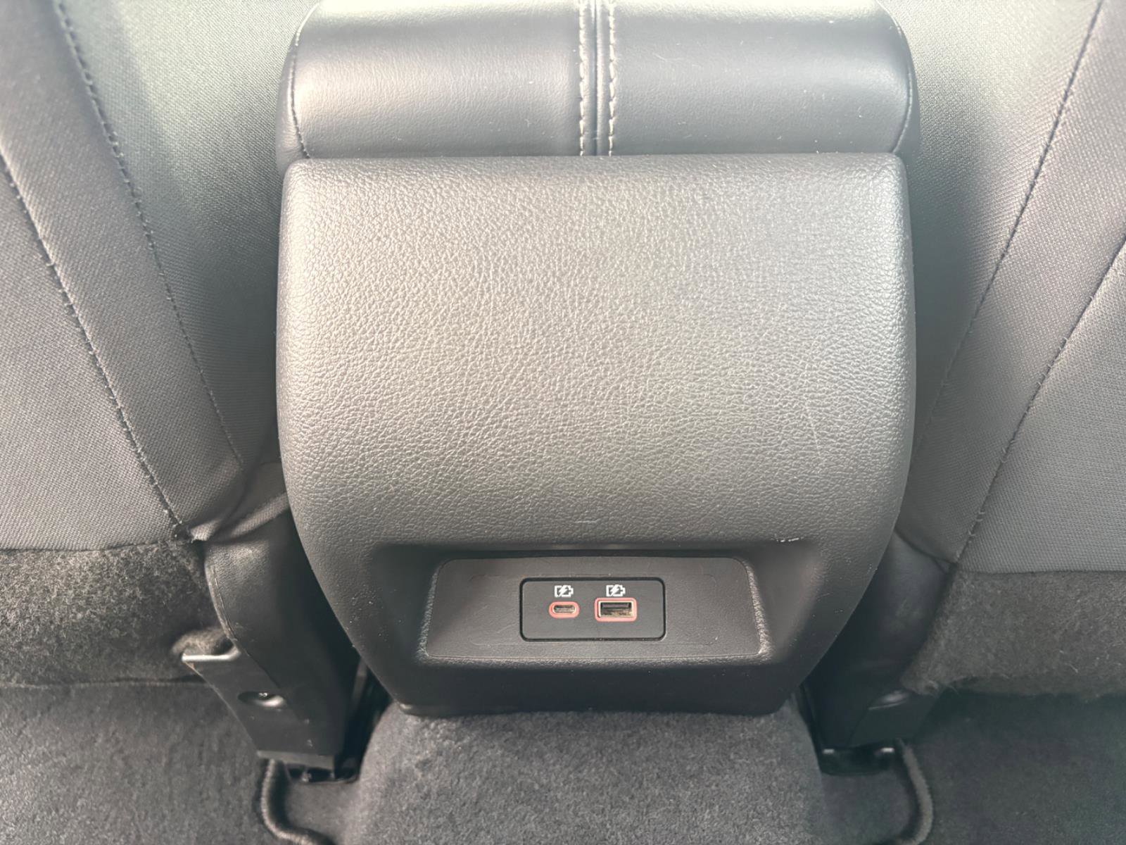 Used 2024 Nissan Altima 2.5 SV w/ SV Premium Package FWD image 18