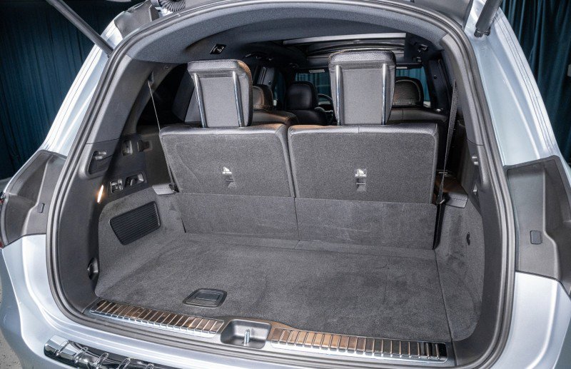 New 2026 Mercedes-Benz GLS 580 4MATIC image 6