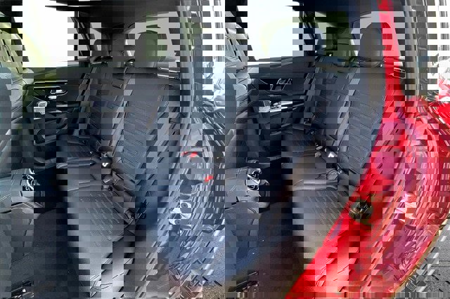 New 2026 Mercedes-Benz GLC 300 4MATIC image 13