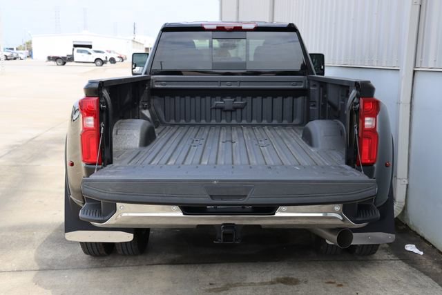 New 2026 Chevrolet Silverado 3500 LT w/ Texas Edition image 11