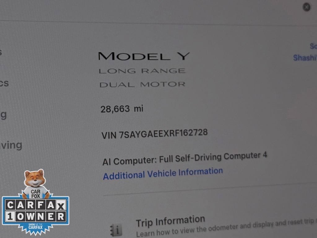 Used 2024 Tesla Model Y Long Range AWD/4WD image 13
