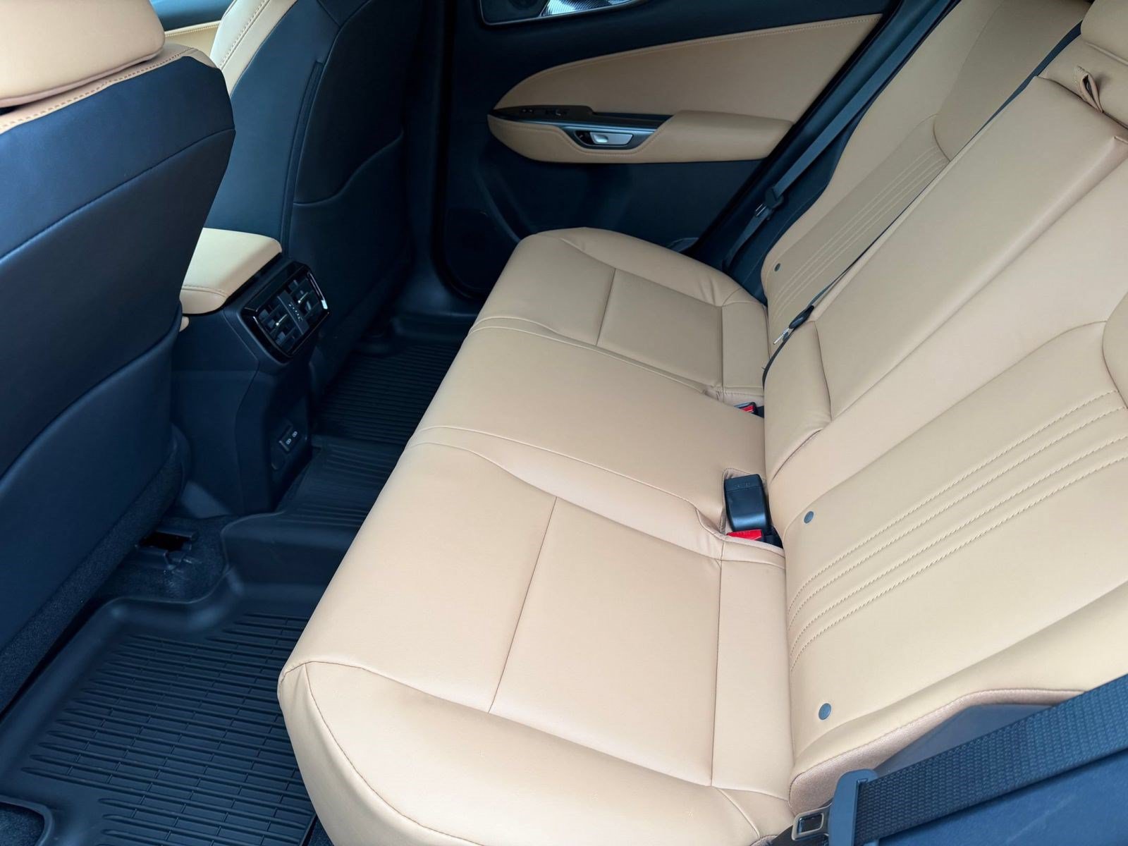 New 2026 Lexus NX 350 AWD image 23
