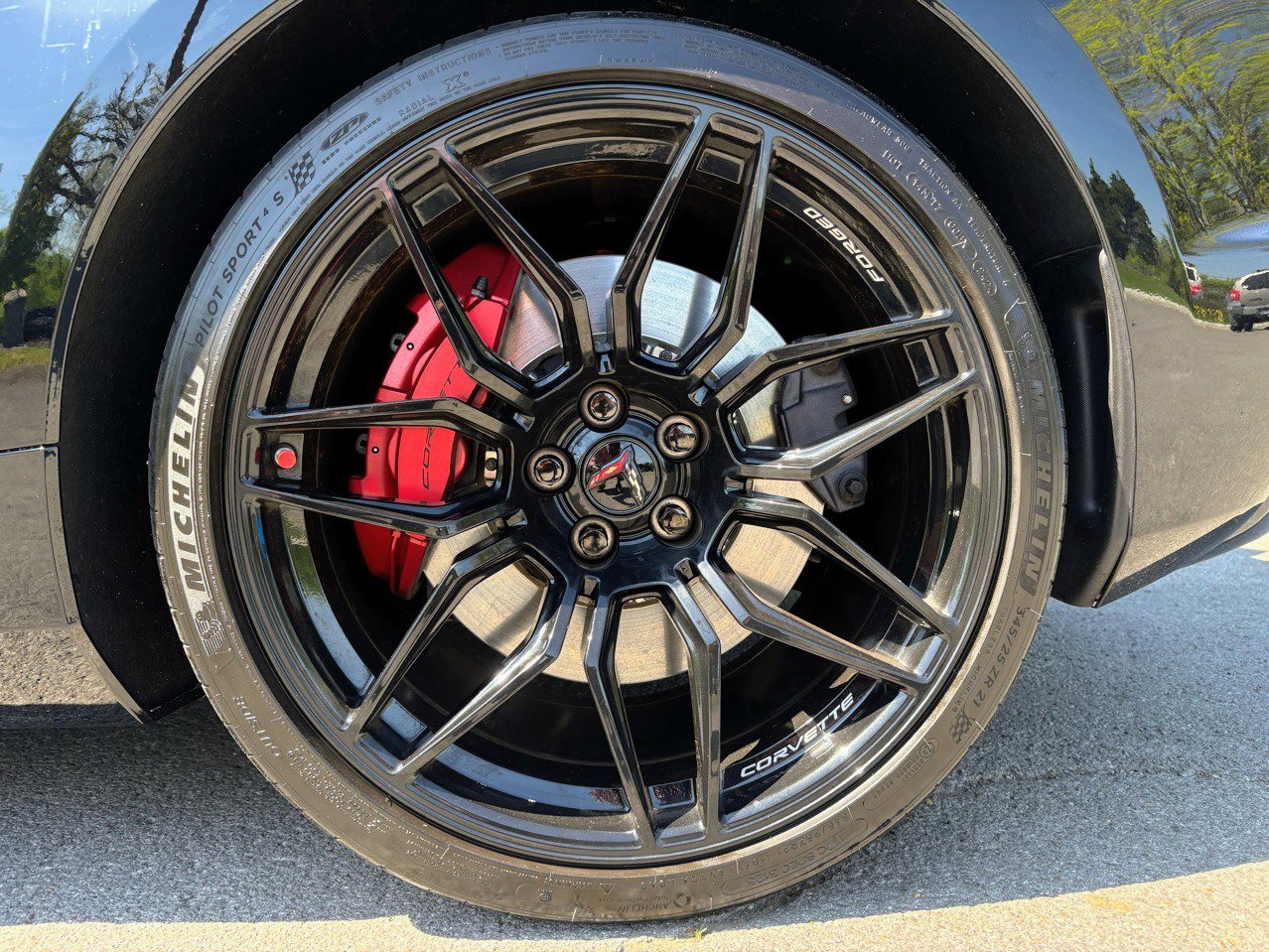 Used 2024 Chevrolet Corvette Z06 w/ Battery Protection Package image 37