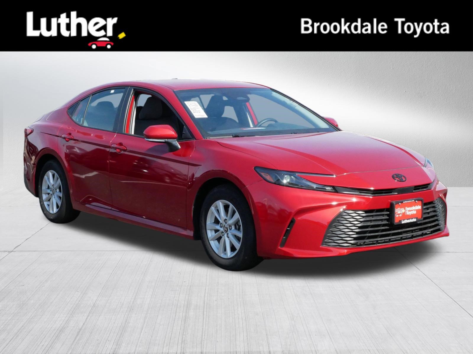 Certified 2025 Toyota Camry LE FWD image 1