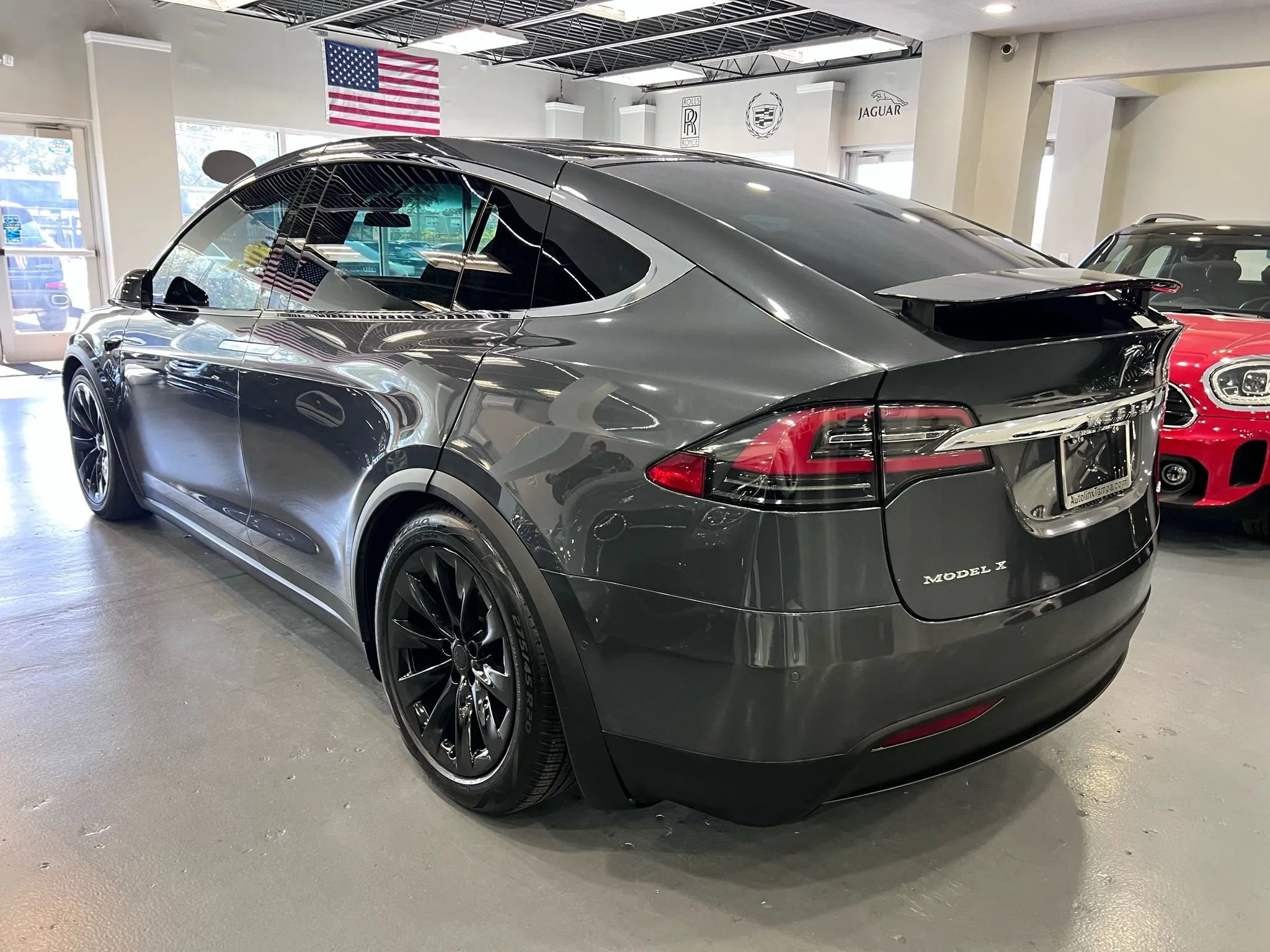 Used 2017 Tesla Model X 75D image 5