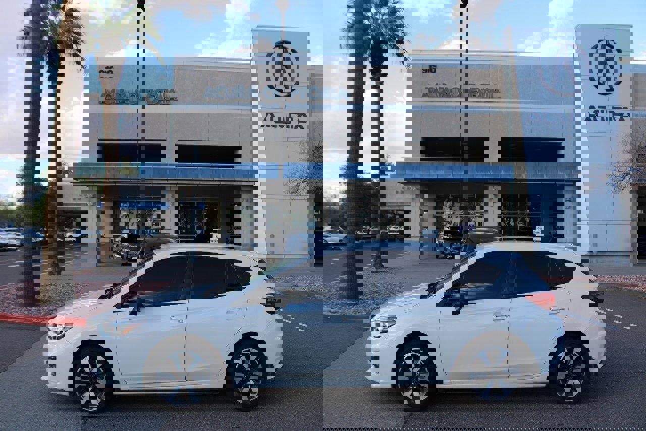 Used 2018 Subaru Impreza 2.0i image 2