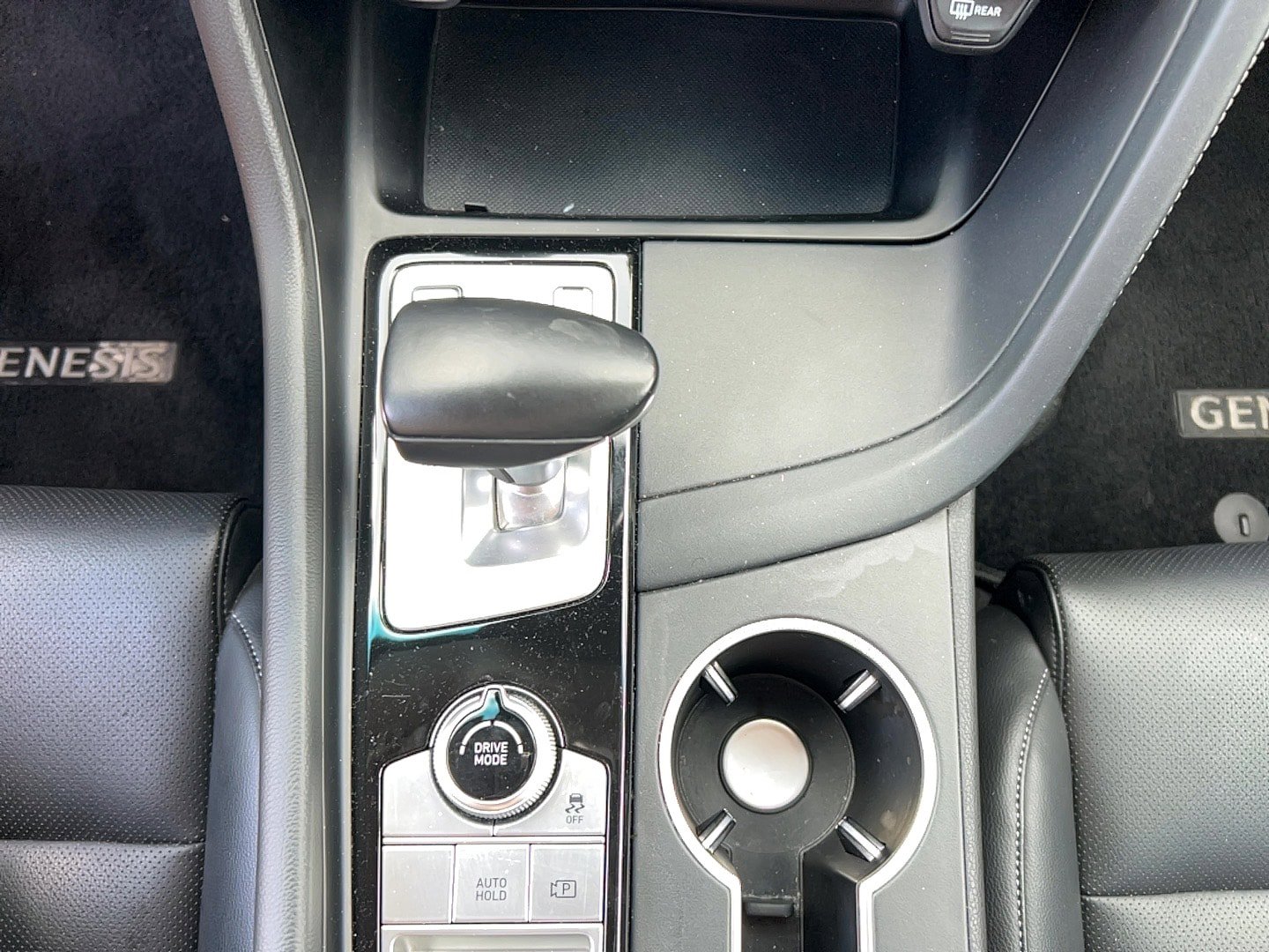 Used 2023 Genesis G70 2.0T AWD/4WD image 20