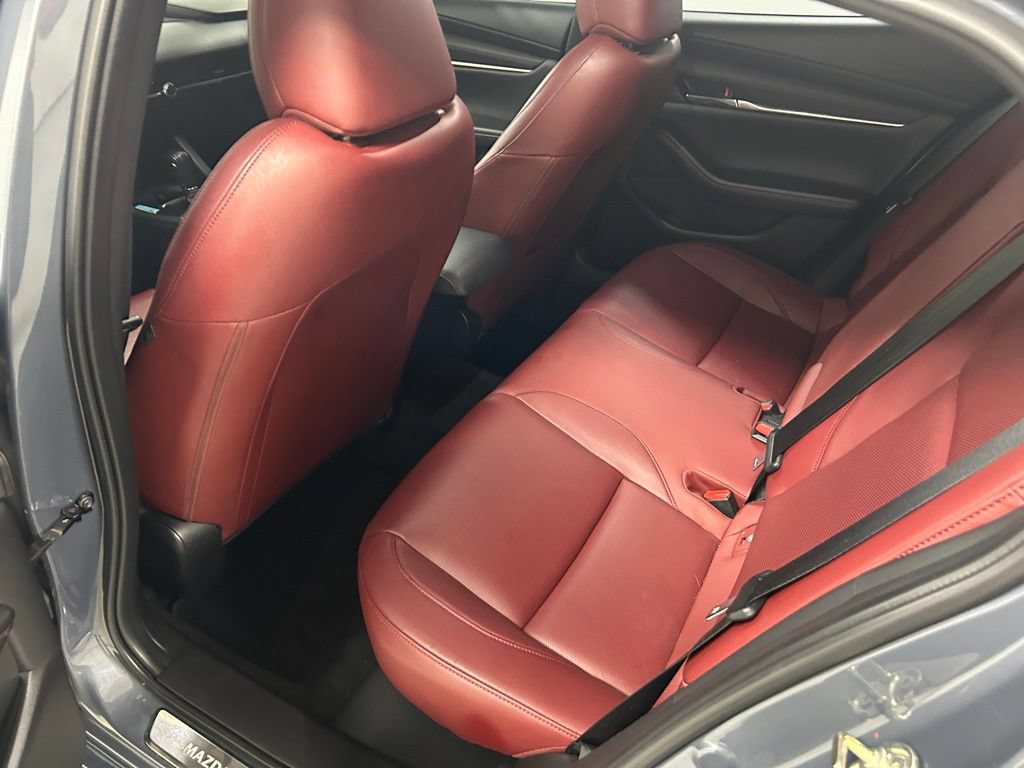Used 2023 MAZDA MAZDA3 s FWD image 15