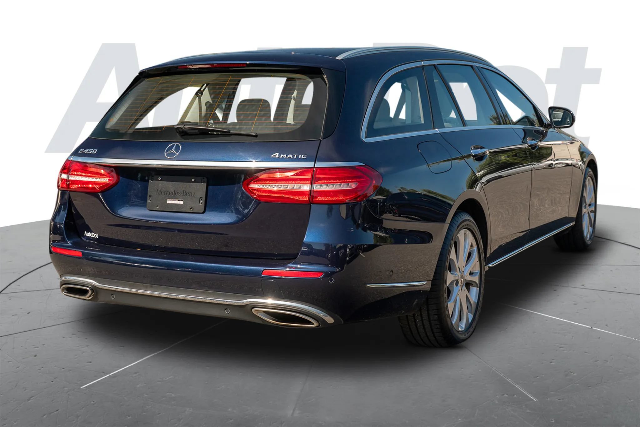 Used 2019 Mercedes-Benz E 450 4MATIC Wagon image 3