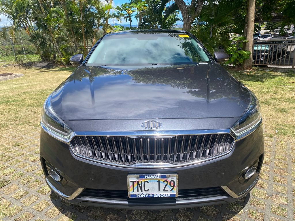 Used 2017 Kia Cadenza Premium w/ Luxury Package FWD image 20